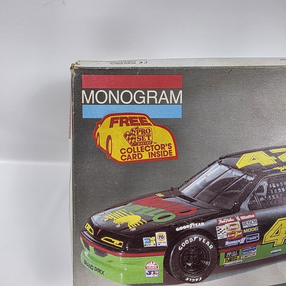 Monogram Model 2428 Kyle Petty Nascar Mellow Yellow Stock Car  1:24 Sealed 1991 - Picture 2 of 11